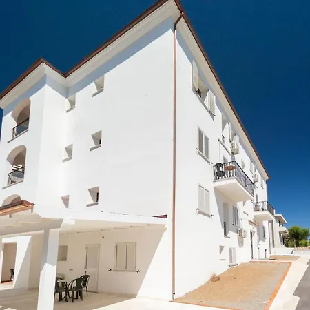 Charming Baia Marina With Stunning View 1 Bedroom Sleeps 4 Orosei