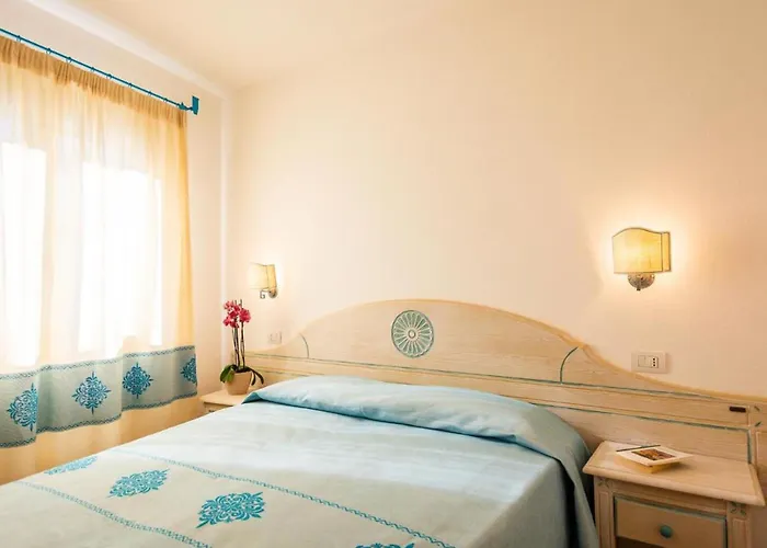 Charming Baia Marina With Stunning View 1 Bedroom Sleeps 4 Appartamento