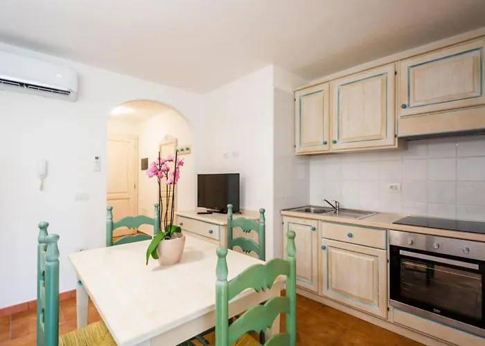 Appartamento Charming Baia Marina With Stunning View 1 Bedroom Sleeps 4 Orosei